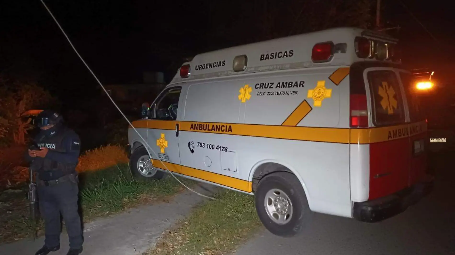 Ambulancia Cruz Ambar